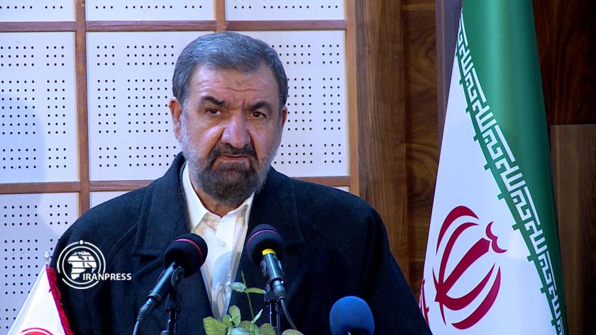 Iranpress: Iran, symbol of resistance in the world:Official
