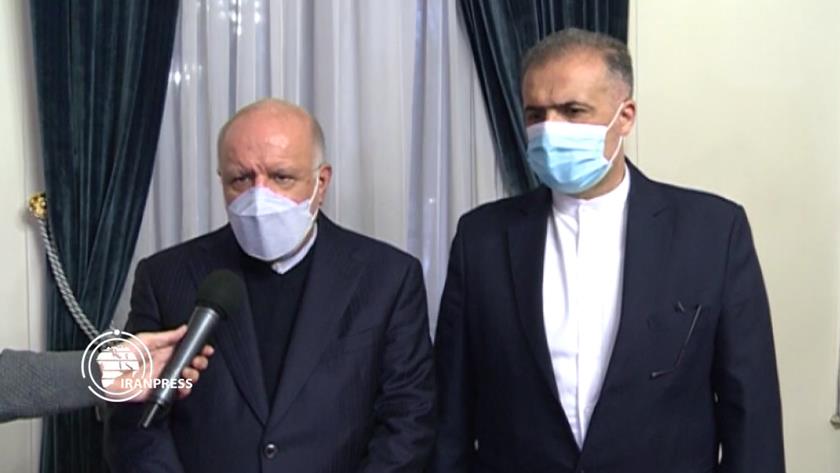 Iranpress: There was no new talk with Russia about selling oil