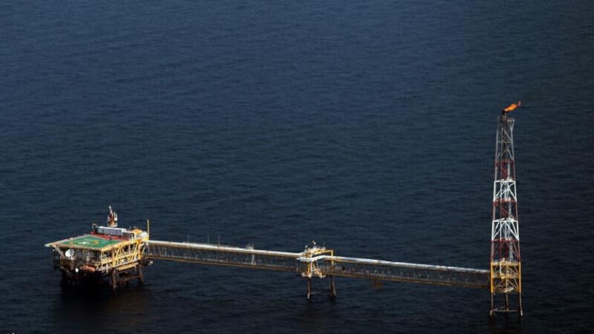 Iranpress: Iran rehabilitates 2 wells in Salman joint oilfield
