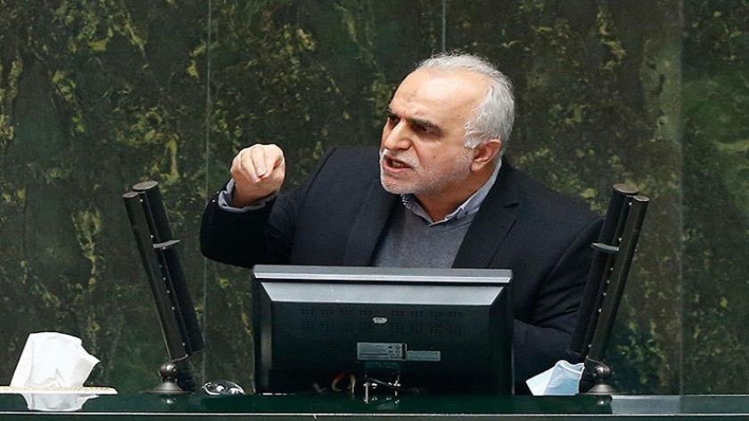 Iranpress: Minister of Economy urges security for investment in private sector