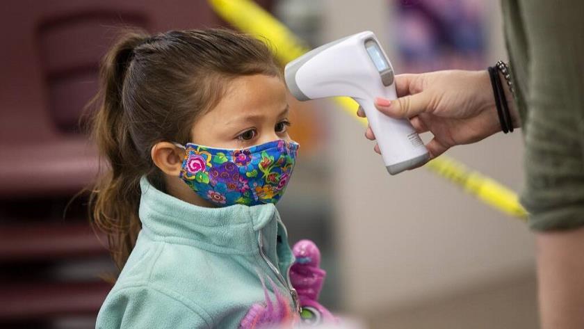Iranpress: Over 2 million US children diagnosed with COVID-19