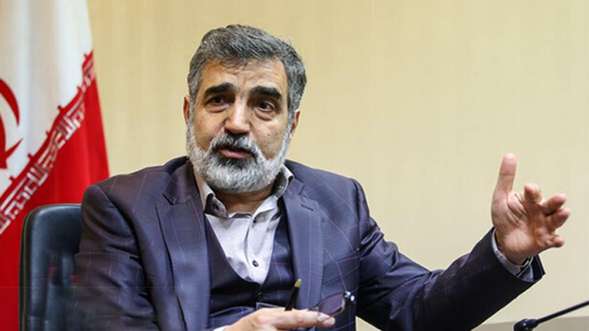 Iranpress: AEOI implements law on lifting sanctions 