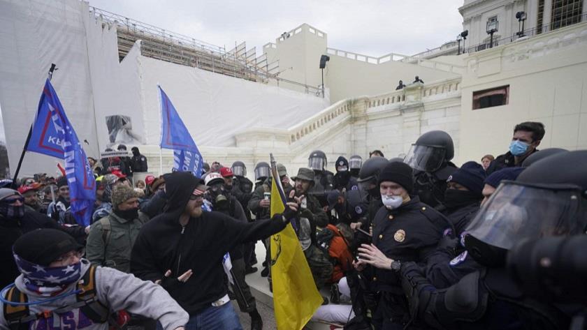 Iranpress: Over a dozen lawmakers joined crowds on day of US Capitol riot