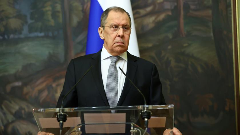 Iranpress: US obstructing normalization between Iran, Arab states: Lavrov