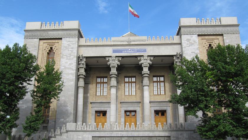 Iranpress: Iran sanctions senior US officials for terrorism and human rights violations