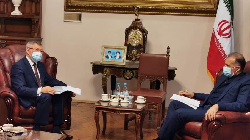 Iranpress: Iran, Russia review steps to accelerate north-south corridor