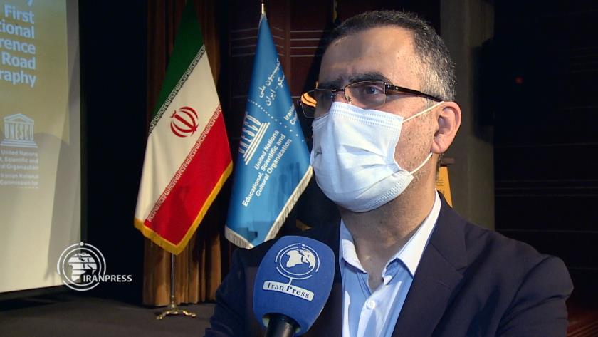 Iranpress: Over 300 artists manifest Iran