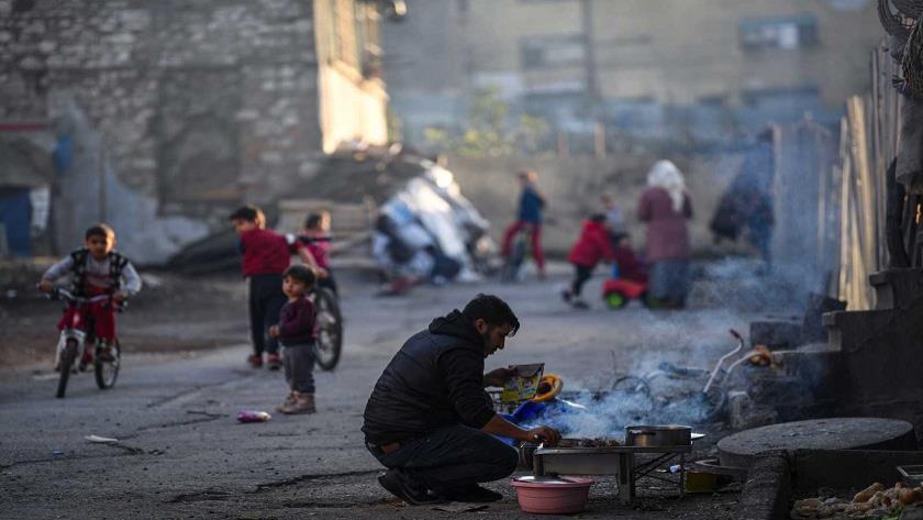Iranpress: COVID-19 pandemic expands poverty in Turkey