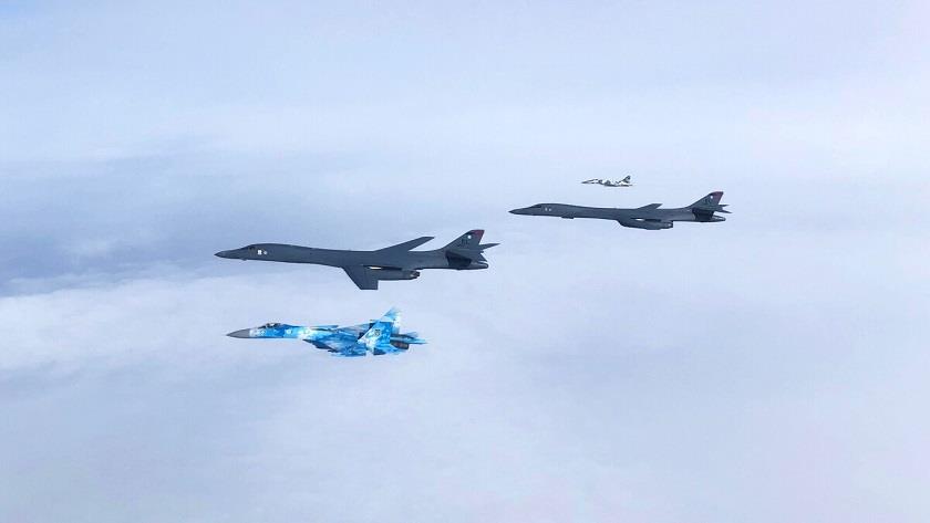 Iranpress: Russia holds air defence drill over Black Sea