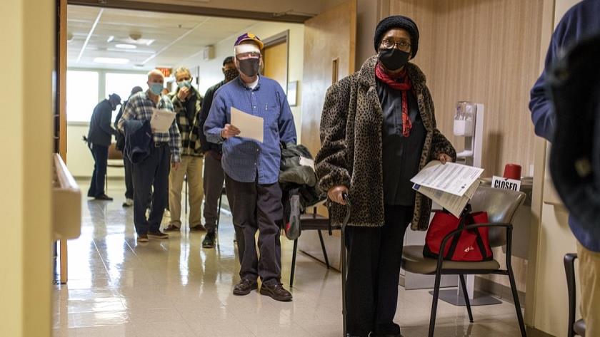 Iranpress: Whites vaccinated at higher rates than Black Americans