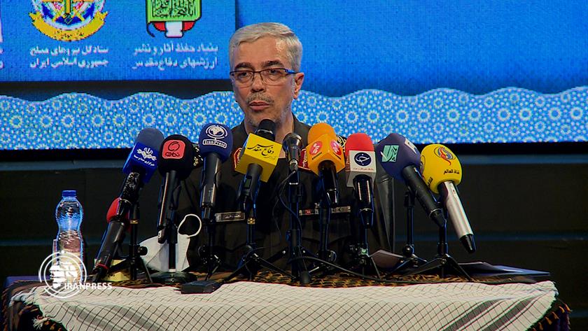 Iranpress: Iran’s deterrence power, result of Sacred Defense: Top general