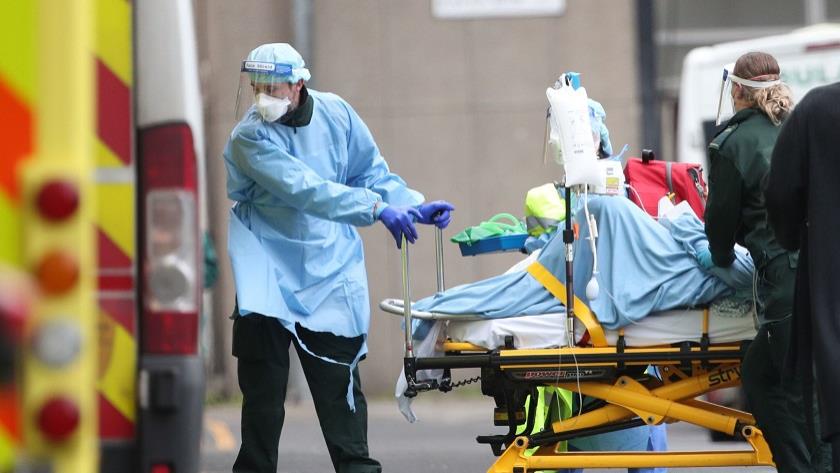 Iranpress: More people dying from COVID-19 in UK now than during 1st wave