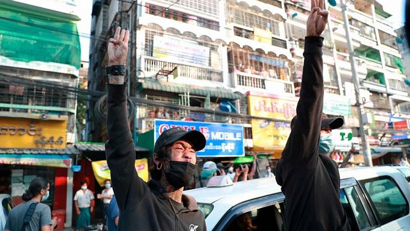 Iranpress: UNSC demands Myanmar coup leaders to free Suu Kyi