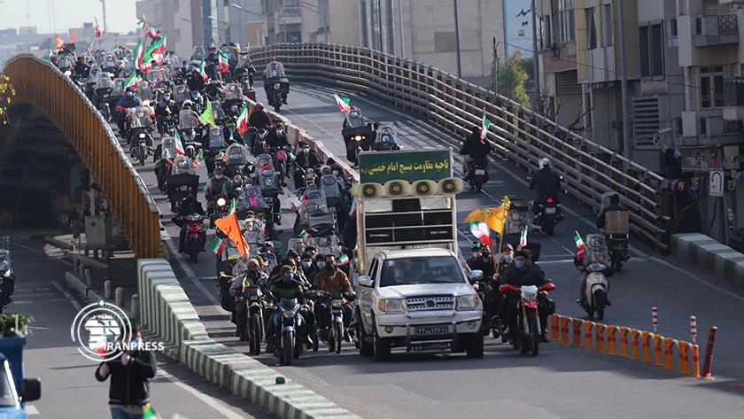 Iranpress: 22 Bahman celebration in Iran