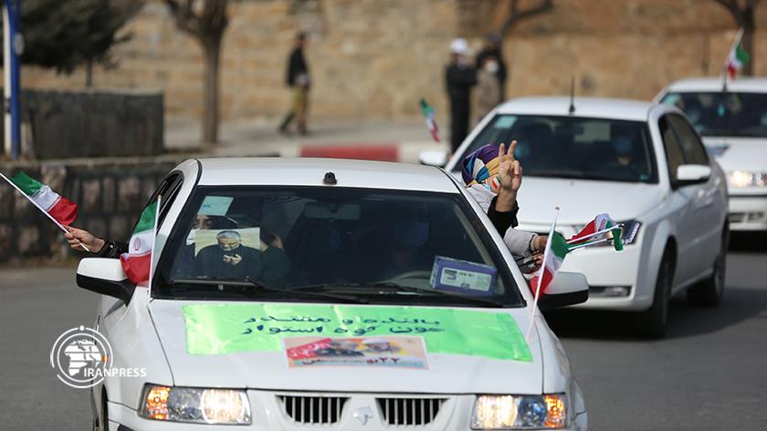 Iranpress: Anniv of Islamic Revolution victory celebrated in Sanandaj