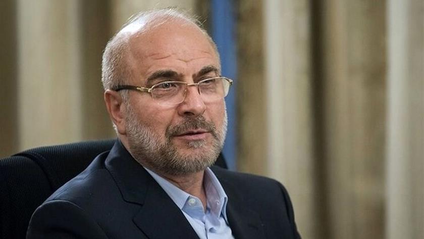 Iranpress: Parliament Speaker underscores need to develop cooperation between Iran, China