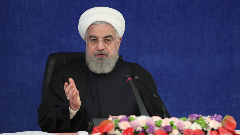 Iranpress: We should manage to contain possible fourth wave of COVID-19