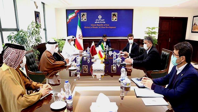 Iranpress: Iran, Qatar stress expansion of transportation cooperation