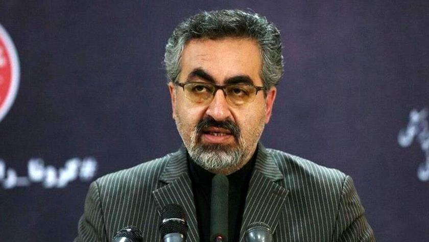 Iranpress: Iran starts second phase of COVID-19 vaccination
