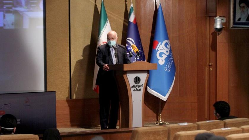 Iranpress: Export of Iranian oil products has quadrupled in 7 years