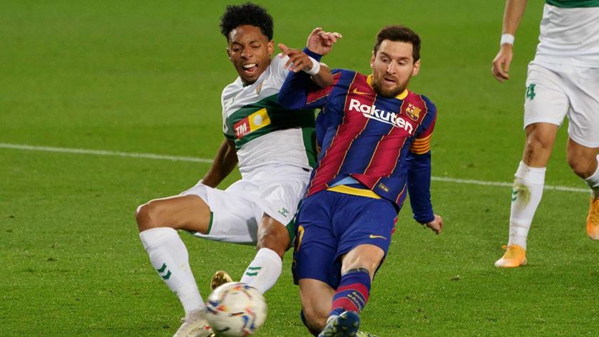 Iranpress: Door is open to Messi for staying at Barcelona