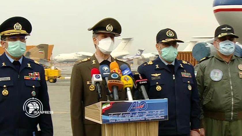 Iranpress: Iran has favorable position in building UAVs: Defense minister
