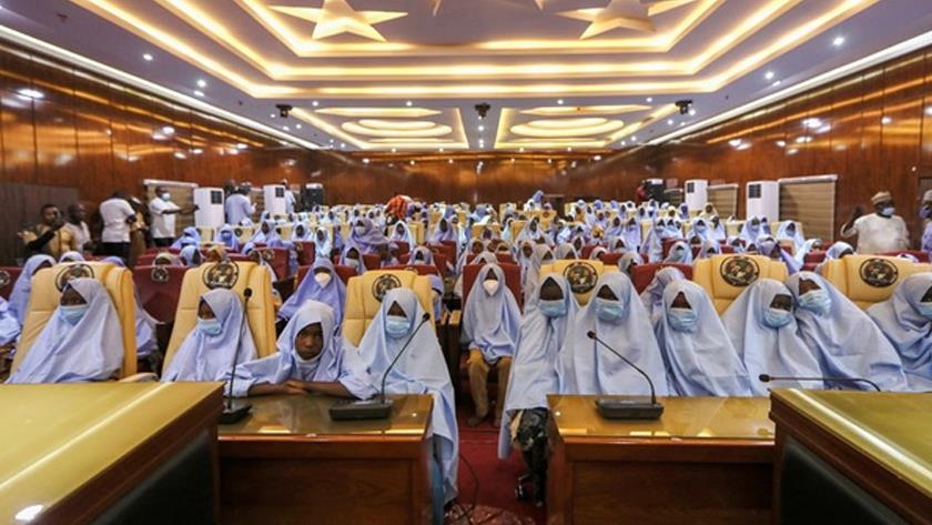 Iranpress: Gunmen release schoolgirls kidnapped in Nigeria