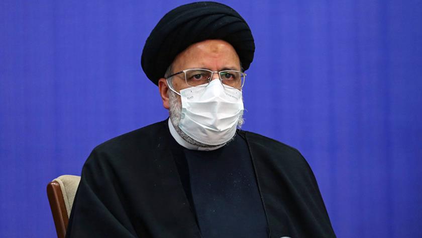 Iranpress: Judiciary chief calls for standing against world arrogant powers