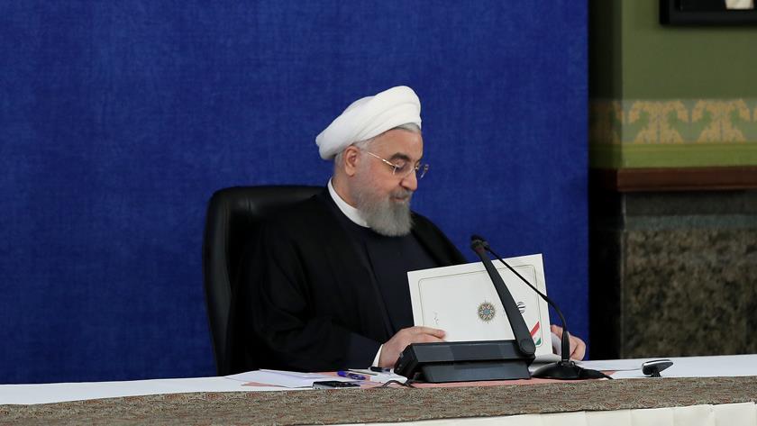 Iranpress: Sole lasting way for proximity of nations is to return to knowledge, culture