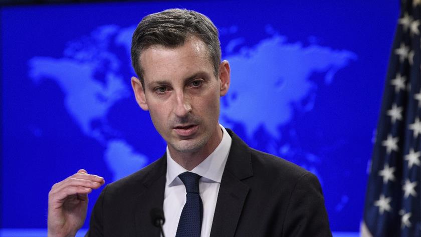 Iranpress: U.S. repeats no unilateral incentives to induce Iran for talks