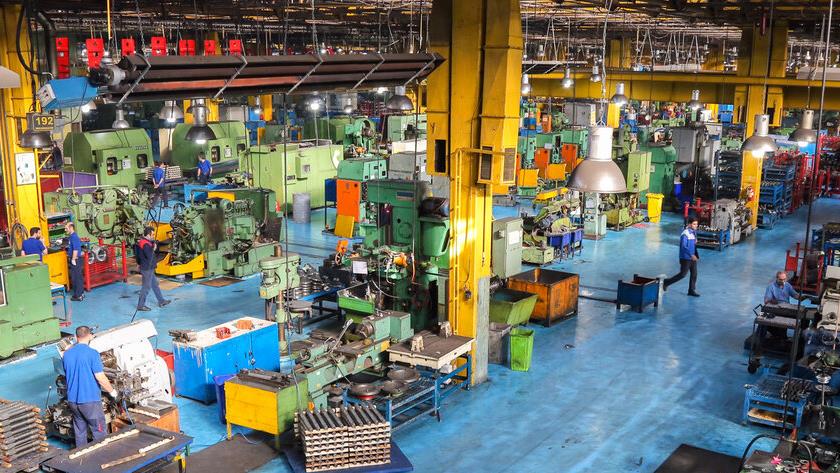 Iranpress: Investment grow 113% in Iran