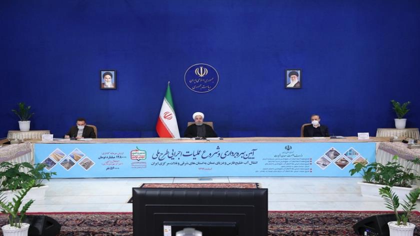 Iranpress: Persian Gulf, Sea of Oman water transfer plan; source of great change in Eastern Iran