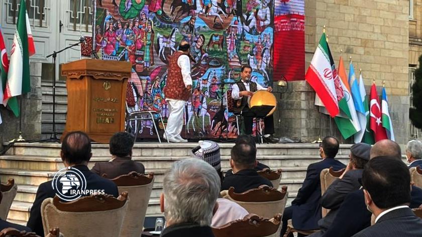 Iranpress: Ceremony on 