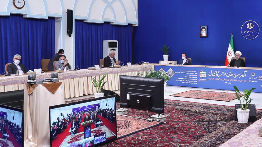 Iranpress: Hope US returns to rule of law: Rouhani 