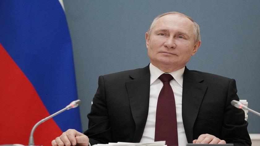 Iranpress: Russia calls back its ambassador from US following Biden
