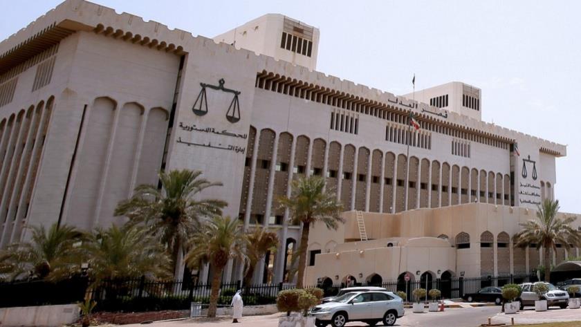 Iranpress: Kuwait sentences officers to jail over security leaks