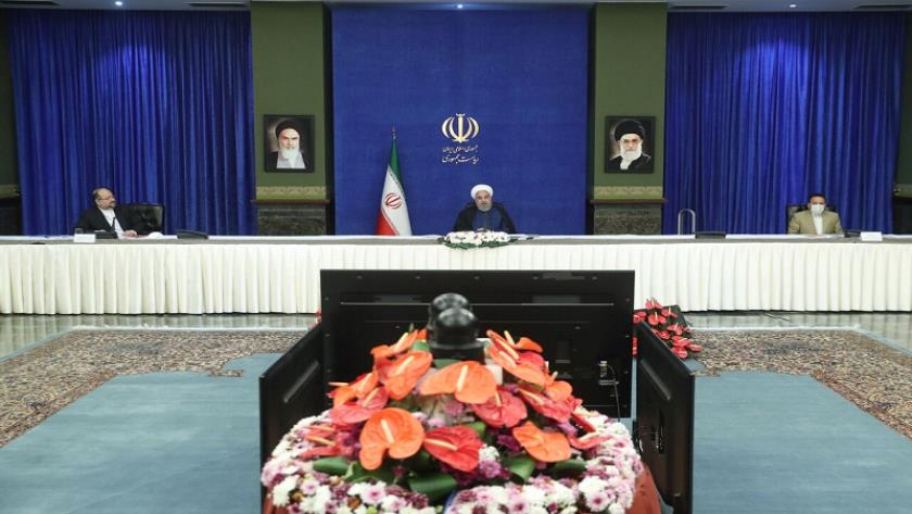 Iranpress: Creating 555k jobs annually; honor of government: Pres. Rouhani
