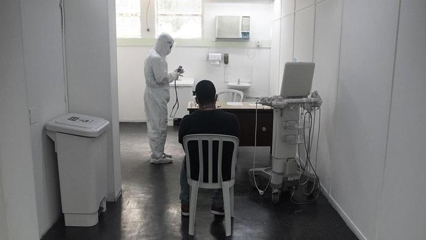 Iranpress: Brazil hits record 100,000 coronavirus cases in a day