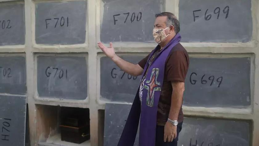 Iranpress: After deadliest month of pandemic in Brazil ends, worst yet to come