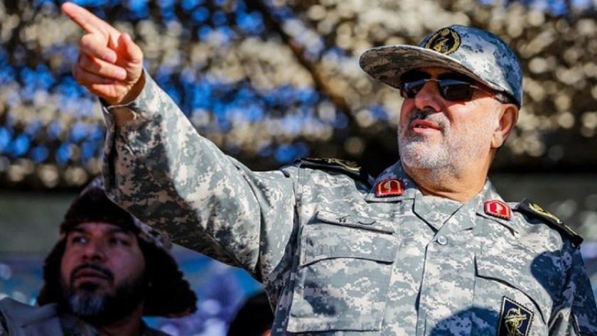 Iranpress: All movements in northwestern borders monitored by IRGC: Commander