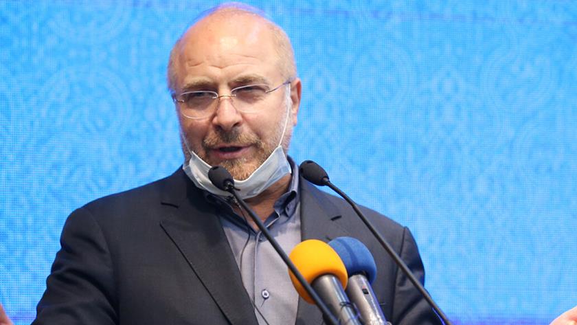 Iranpress: Economy, neutralizing sanctions; Parliament priorities: Speaker