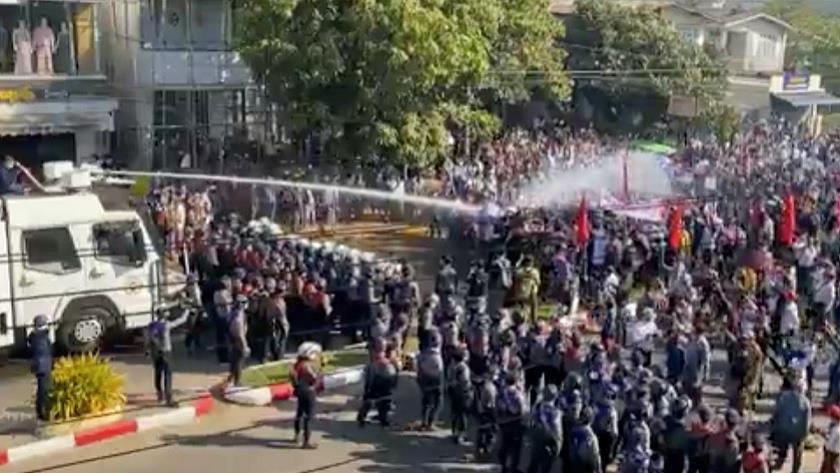 Iranpress: Myanmar security forces kill over 80 anti-coup protesters