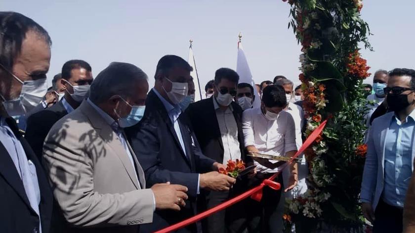 Iranpress: Iran-Pakistan cooperation expands with opening 3rd border crossing: Minister