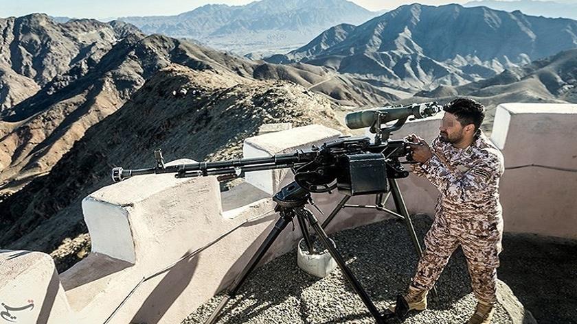 Iranpress: IRGC kills two terrorists in Mariwan