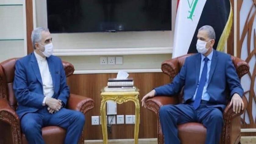 Iranpress: Iran, Iraq exchange security experiences