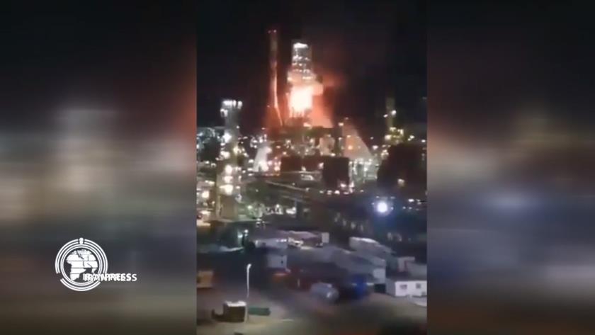 Iranpress: Reports: Oil refinery in northern Israel inflames