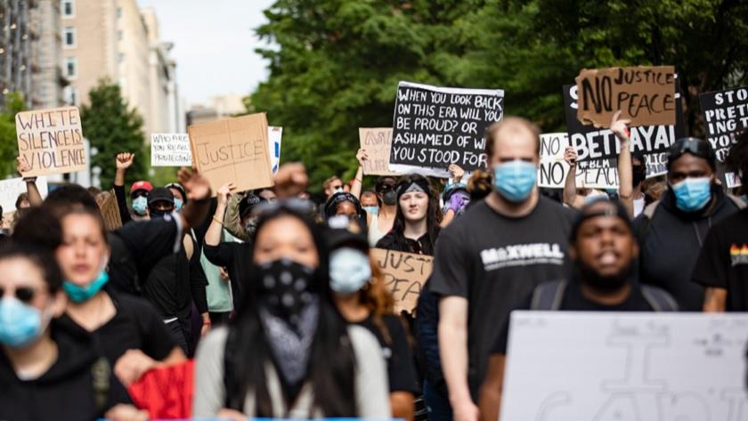 Iranpress: Racism is costing American homeowners hundreds of thousands of dollars