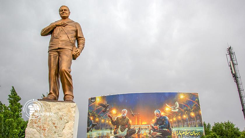 Iranpress: Martyred LT. Gen. Qasem Soleimani