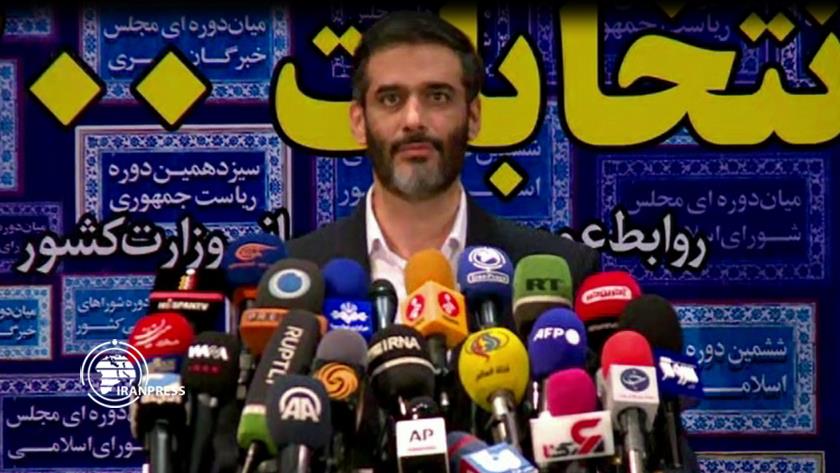 Iranpress: Saeed Mohammad registers as a presidential election‌ volunteer