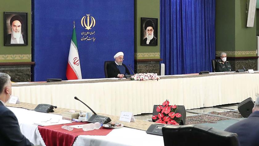Iranpress: We must not move towards new COVID-19 peak: Pres Rouhani